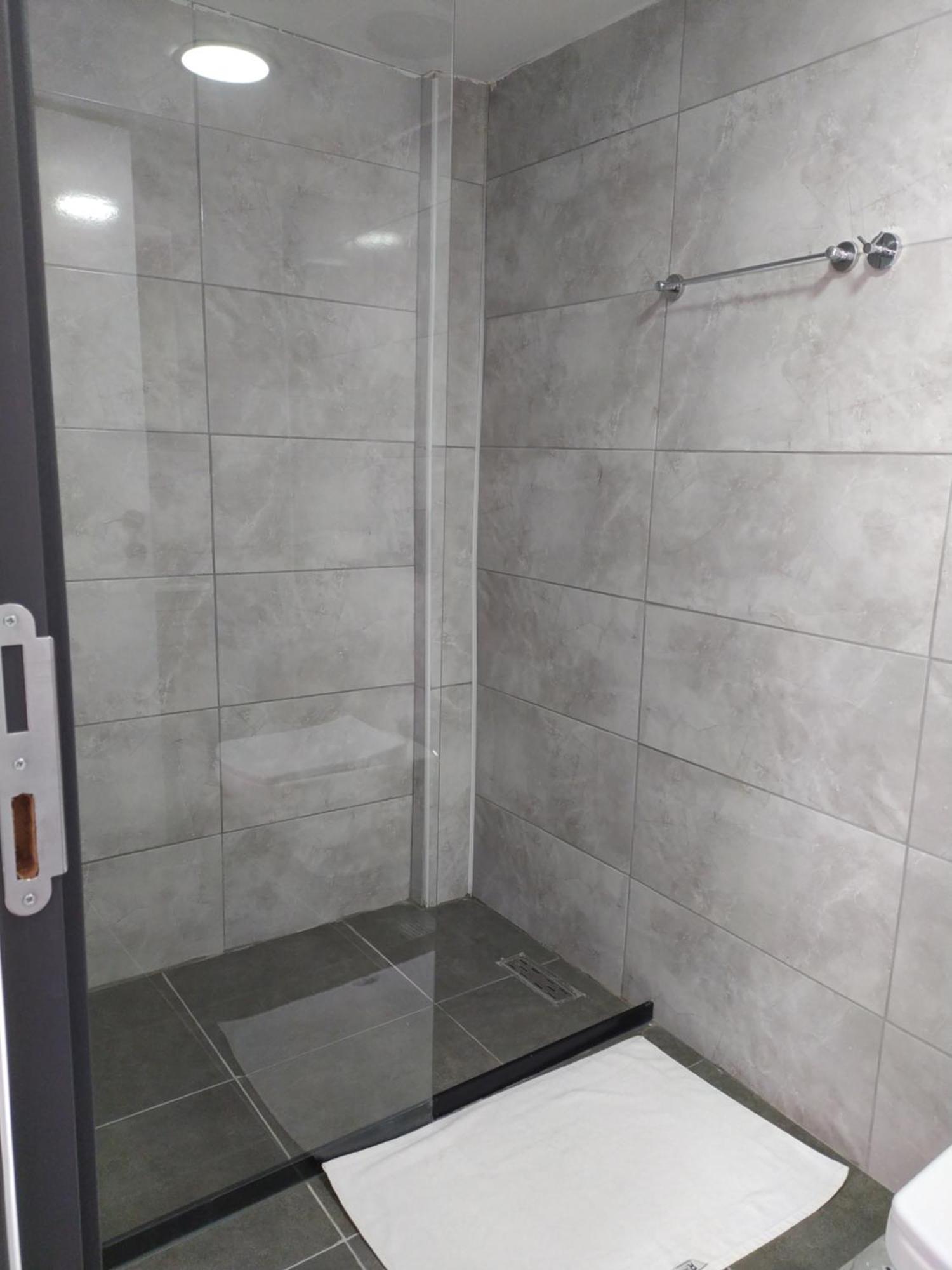 Moonlight Hotel Стамбул Экстерьер фото