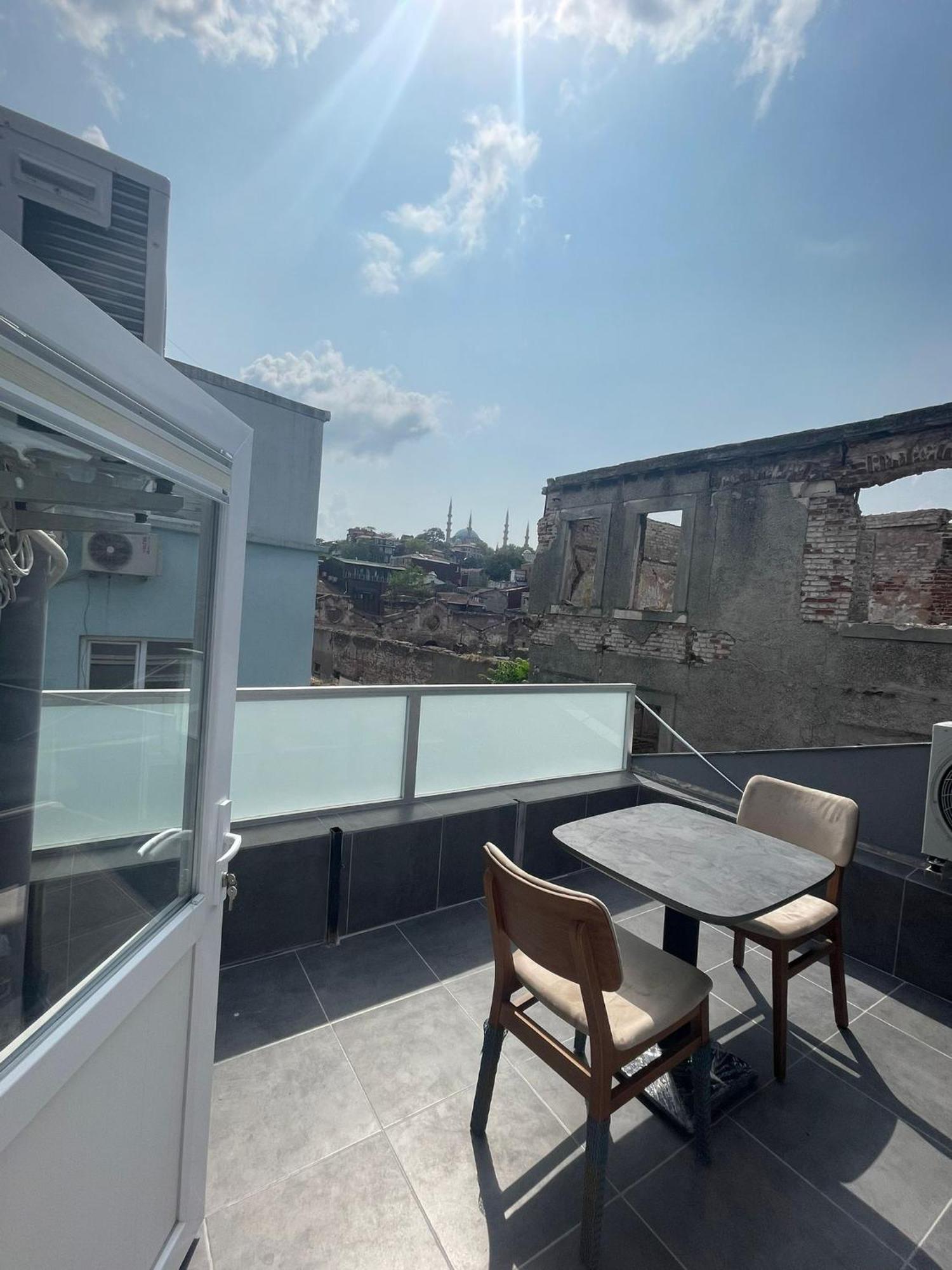 Moonlight Hotel Стамбул Экстерьер фото