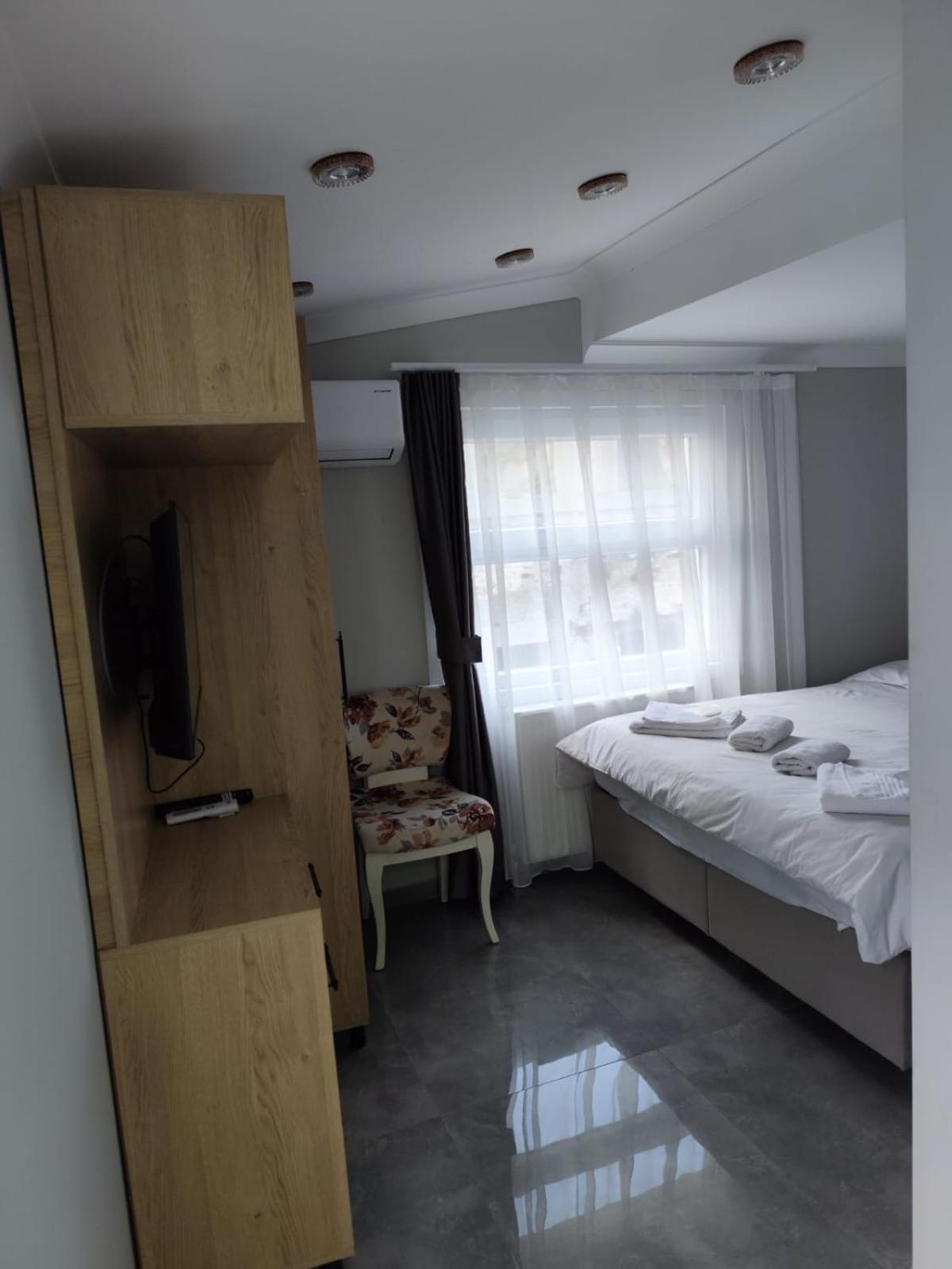 Moonlight Hotel Стамбул Экстерьер фото