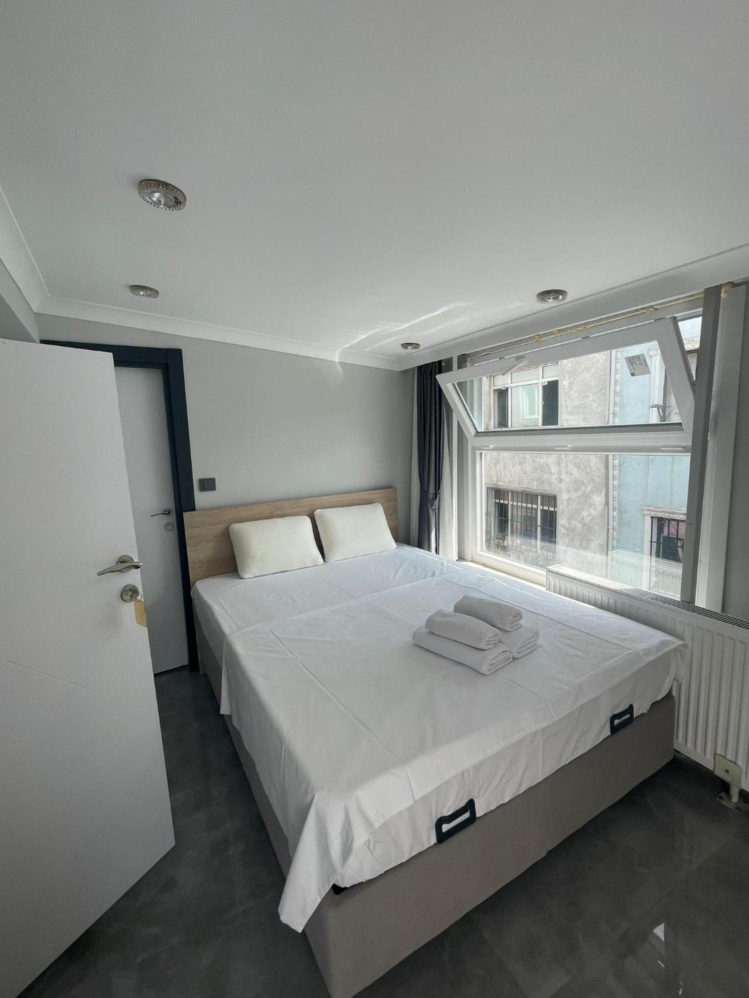 Moonlight Hotel Стамбул Экстерьер фото